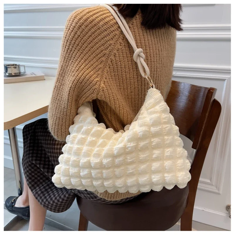 Легкая большая сумка-тоут, плиссированная сумка подмышками, новинка зимы, высококачественная мягкая женская дизайнерская сумка, нежная сумка через плечо
