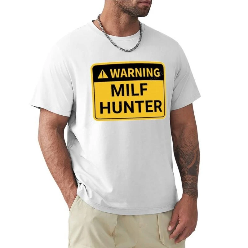 топы летние мужские, черные, футболка MILF HUNTER, графическая футболка, графические футболки, мужские графические футболки, мужская футболка с круглым вырезом